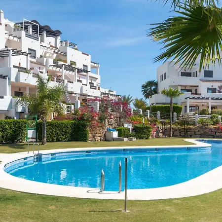 Sunset Golf, Sea View And Pool Apartment *